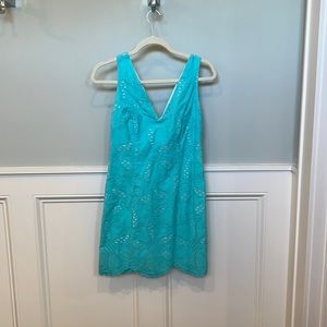 EUC Lilly Pulitzer real dress with eyelet details size 2